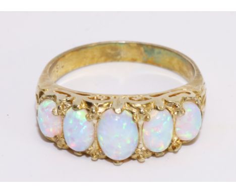 Five stone opal silver gilt ring   Condition Report   Click here for further images, condition, auction times & delivery cost