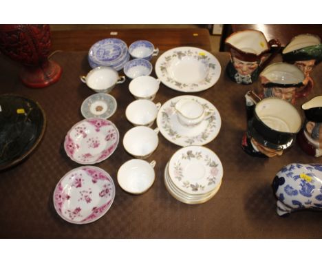 A quantity of Royal Worcester teaware; Copeland Spode "Italian" pattern teaware etc.