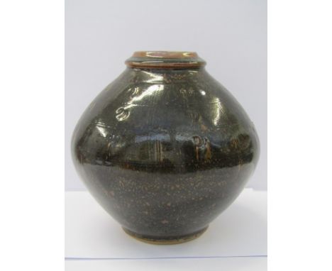 STUDIO POTTERY, John Leach 2005, spherical 9" vase, incised decoration 