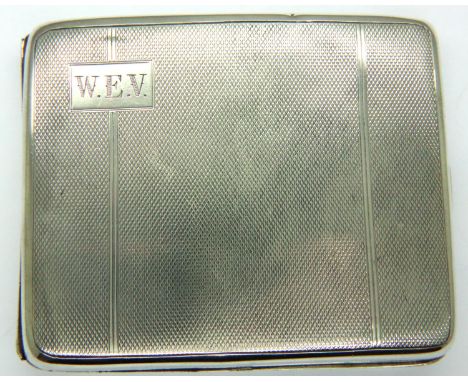 Silver cigarette case, 10 x 8 cm, 121g. P&amp;P Group 1 (£14+VAT for the first lot and £1+VAT for subsequent lots) 