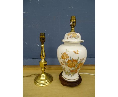 Ceramic table lamp with wooden base and brass table lamp (no plug)&nbsp;