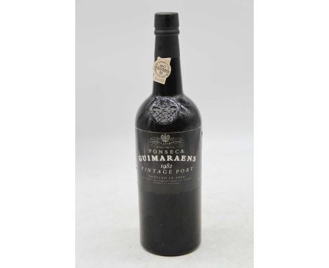 Fonseca Guimaraens vintage port, 1982, one bottle  
