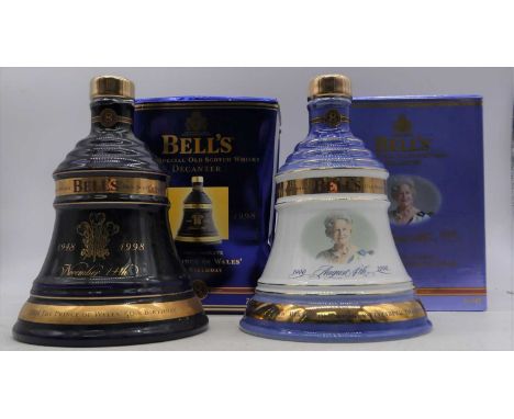 Assorted Bell's commemorative Scotch whisky decanters, to include celebrating 75 years of Queen Elizabeth II, all but one in 