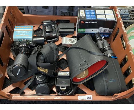 MINOLTA 700 CAMERA WITH LENS &amp; OTHER