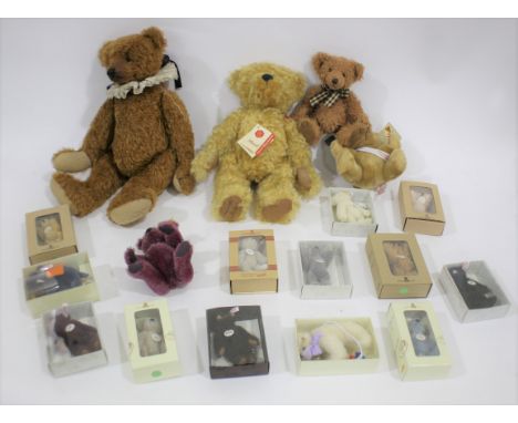 STEIFF TEDDY BEARS 13 various boxed miniature Steiff Bears including 2007 Club Gift Elephant, Club Gift 2003 Rose, Club Gift 