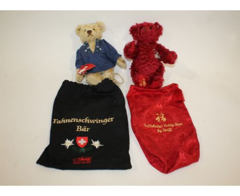 STEIFF TEDDY BEARS including Teddybar Fabnenschwinger, No 304 of 1500 made and with it's bag and certificate. Also with Taiwa