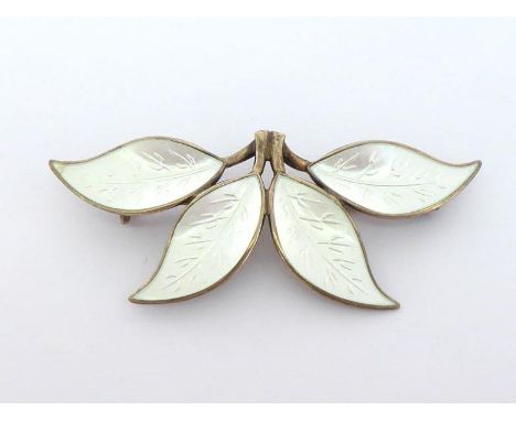 A Norwegian silver and enamel brooch by David Andersen, of four leaf spray design, stamped verso, 6.3cm long, 8.4gms CONDITIO