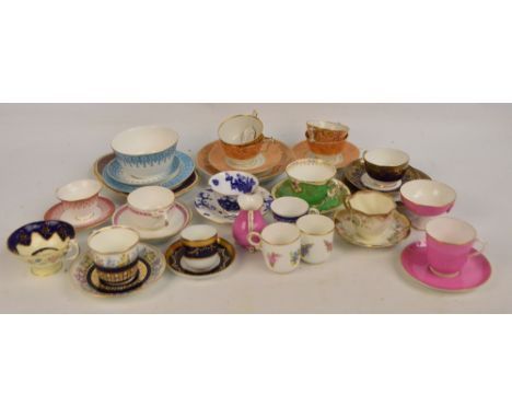 A quantity of late 18th/early 19th century English gilt heightened tea ware to include Chamberlain and Grainger, Caughley, an