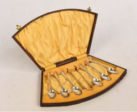 A cased George V hallmarked silver set of six coffee spoons, length 11cm, with matching pair of tongs, William Hair Haseler L