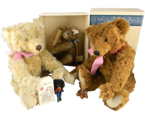 Steiff Limited Edition Three Bears including Record Petsy 1928, 407468 white tag, 02033 of 4000, boxed with certificate, 1996