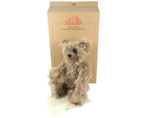 Steiff Limited Edition Teddy Bear Grizzly Ted, Caramel tipped 40cm, 661402 white tag, 00925 of 2000, boxed with certificate a