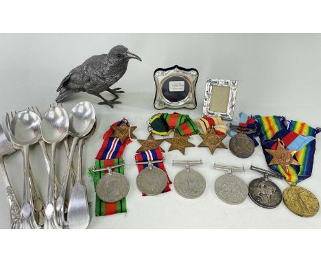 ASSORTED SILVER & COLLECTABLES comprising small sterlingsilver photograph frame and a similar plated example, EP cutlery incl