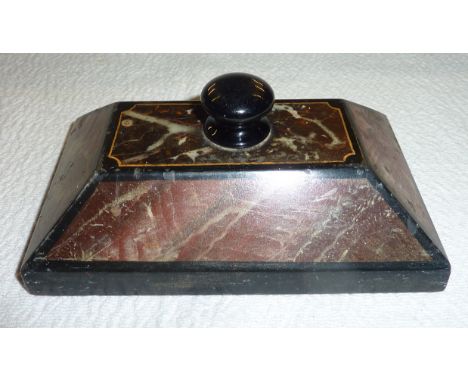 Marble paperweight with glass button knop