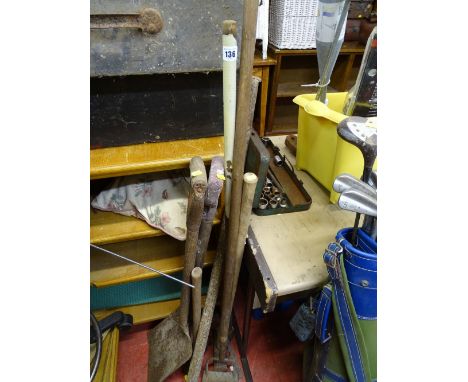 Parcel of long handled garden tools including breaker bar