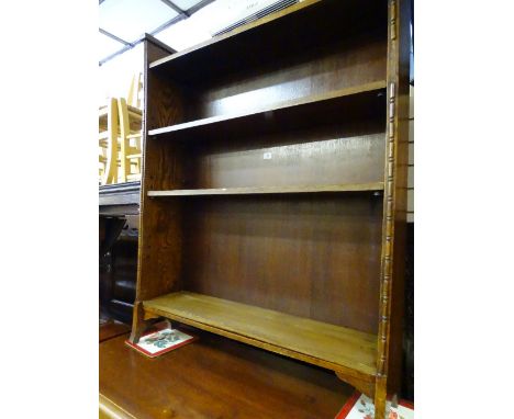 Adjustable shelf oak bookcase