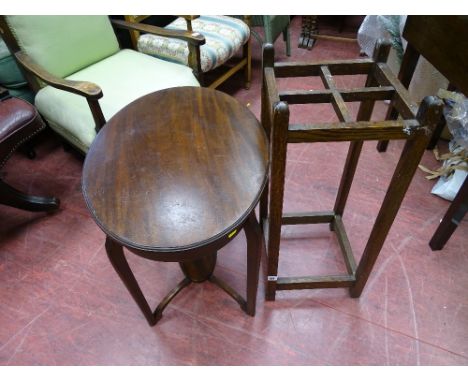 Small oval occasional table with lower shelf and a four section stickstand (no drip trays)