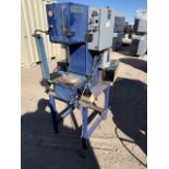 Magnum Hbm-6b Press Magnum HBM-6B 97130 2.5 in 2500psi 6.14 ton press 230 v