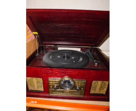 A RECORD PLAYER / CD RADIO COMBO