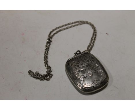 A HALLMARKED SILVER SNUFF BOX/ PENDANT ON CHAIN