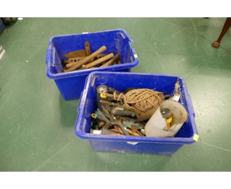 Hand tools, axe, saws etc 