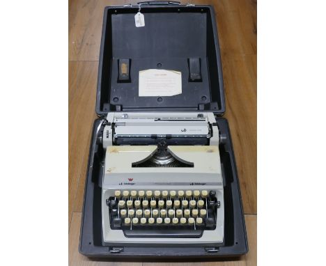 Cased Scheidegger typewriter 