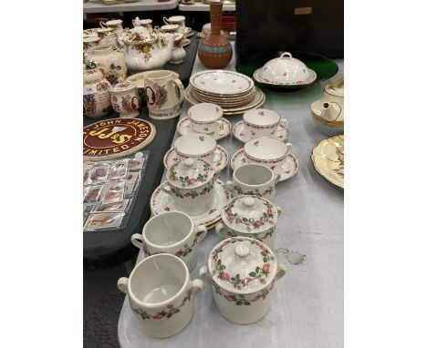 A QUANTITY OF CHINA AND CERAMIC CUPS, SAUCERS, PLATES, PRESERVE POTS, ETC TO INCLUDE COPELAND SPODE AND FRENCH APILCO 