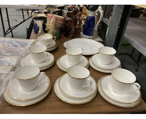A QUANTITY OF ROYAL DOULTON 'GOLD CONCORD' TO INCLUDE A CAKE PLATE, CUPS, SAUCERS AND SIDE PLATES 