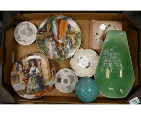 A mixed collection of items to include Beswick Turquoise Cathay lidded pot, decorative wall plates etc 