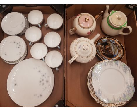A mixed collection of ceramic item to include Royal Doulton Thistledown pattern teaware items together with Sadler and Soho p