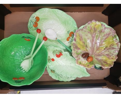 Carltonware and Beswick Cabbage Service Bowls (9 pieces)- 1 Tray 