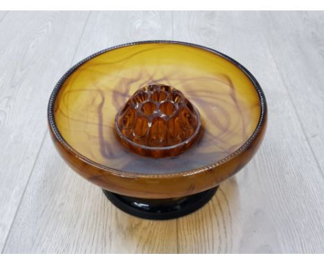 VINTAGE DAVIDSON'S BROWN CLOUD GLASS CUPPED BOWL WITH FROG AND BLACK BASE