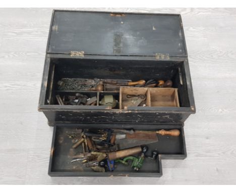 PINE BOX OF GUNSMITHS TOOLS AND CARTRIDGE FILLER INSTRUMENTS