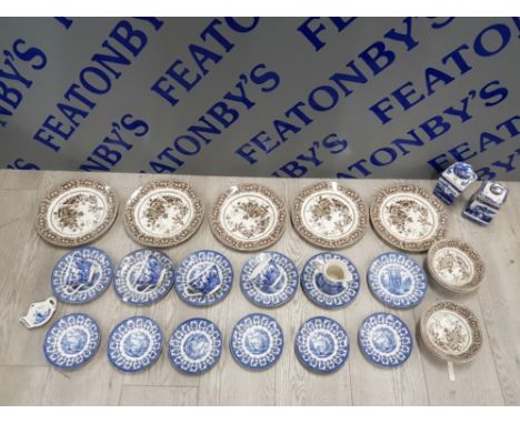 COLLECTION OF BLUE AND WHITE AND BROWN AND WHITE INCLUDES BROADHURST, JARDINIERE, ALSO INCLUDES RINGTONS LIDDED POTS