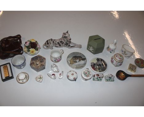 A box containing Royal Copenhagen dog, pot lids, decorative porcelain, Wedgwood jasperware money box, Swarovski ornaments, St