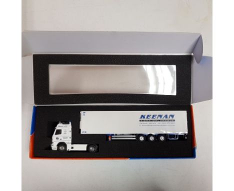 Tekno Keenan Volvo FH12 460 Reefer - Scale: 1:50 - Model Code: 54428 - Certificate: No - Lot Condition: Good - Mirrors: Yes