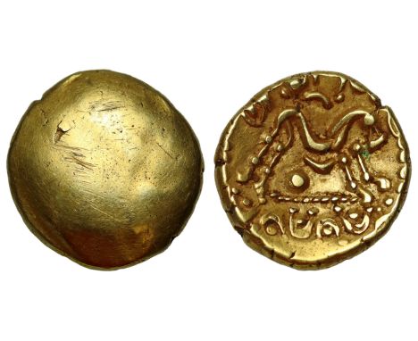 Ancient British, Gallic Import, Gallic War Uniface gold Stater, Ambiani, series E, plain obverse, rev. M shaped plain / sinuo