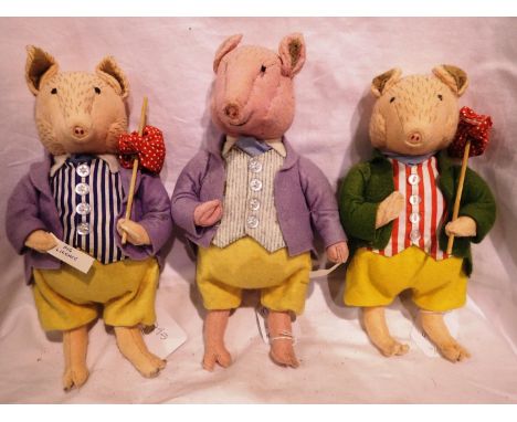 Three vintage Beatrix Potter style handmade dressed felt pigs, largest H: 27 cm. P&amp;P Group 1 (£14+VAT for the first lot a