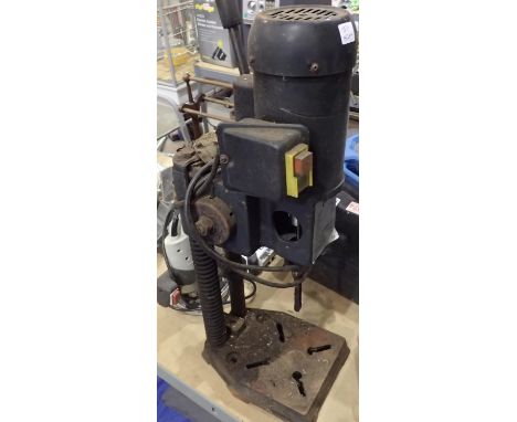 Performance power PP370BM pillar drill. Not available for in-house P&PAll electrical items in this lot have been PAT tested f