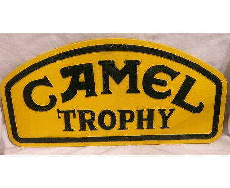 Cast iron Camel Trophy sign, W: 40 cm. P&amp;P Group 1 (£14+VAT for the first lot and £1+VAT for subsequent lots) 