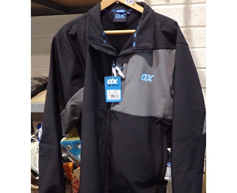 Ox-tools softshell black workwear jacket 50 inch chest, new old stock. P&amp;P Group 1 (£14+VAT for the first lot and £1+VAT 