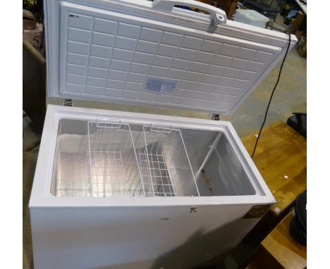Logic L300CFW20 chest freezer. Not available for in-house P&PAll electrical items in this lot have been PAT tested for safety