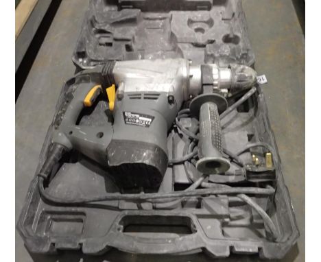 Cased electric Titan breaker. Not available for in-house P&PAll electrical items in this lot have been PAT tested for safety 