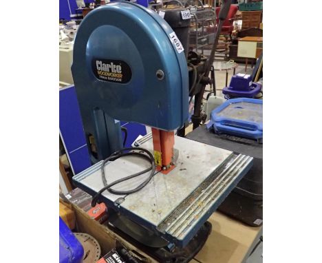 Clarke woodworker 190mm bandsaw. Not available for in-house P&PAll electrical items in this lot have been PAT tested for safe