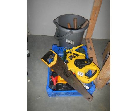 A tray of assorted tools.