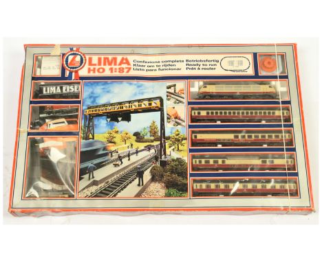 Lima HO 107008 Trans Europ Express Passenger Train Set. Containing Overhead Electric Loco, 4x Passenger Coaches, track &amp; 