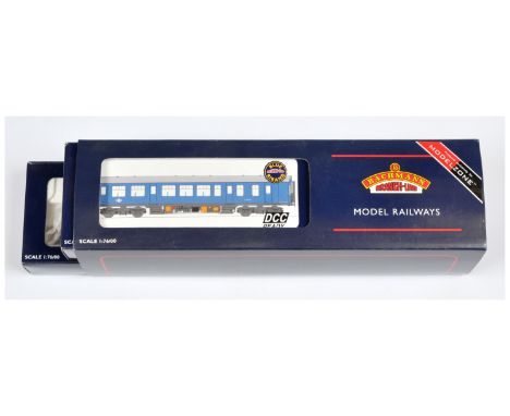 Bachmann OO Gauge 32-900Z (Limited Edition) Class 108 2-car DMU in BR blue, produced exclusively for Modelzone with certifica