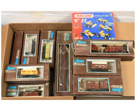 Lima O Gauge Loco &amp; Rolling Stock + Meccano Set. To include Lima 0-6-0 LMS Loco &amp; Tender, LMS 1st Class Coach 15865, 