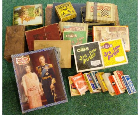 Collection of board games including chess and draughts. Also small jigsaws.