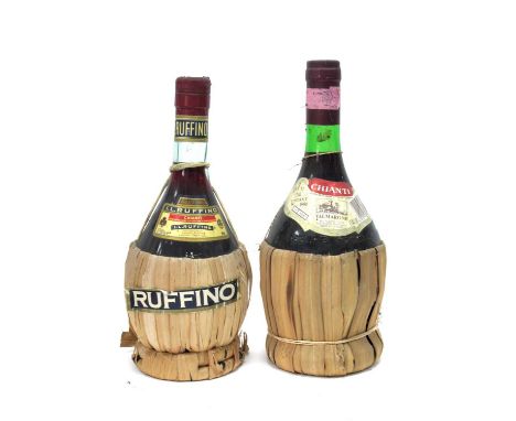 Wine - Chianti Valmarone Vintage 1990, in straw flask, 0,750l., 12% Vol.; Chianti I.L.Ruffino 1982, in straw flask, 0,750l. (