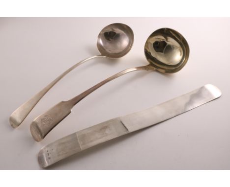 A GEORGE IV PROVINCIAL SILVER FIDDLE PATTERN SOUP LADLE initialled "H", by George Turner, Exeter 1821, together with a George